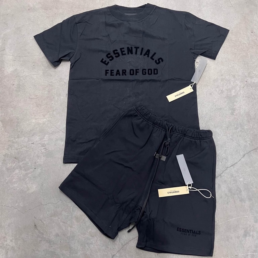 Fear of God Essentials T-shirt